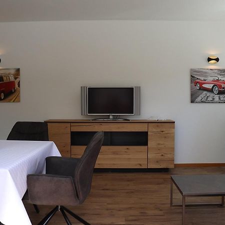 Ferienwohnung Mit Garage, Fahrradraum Und Sehr Grosser Sonnenverwoehnten Terrasse Lagundo Exterior photo